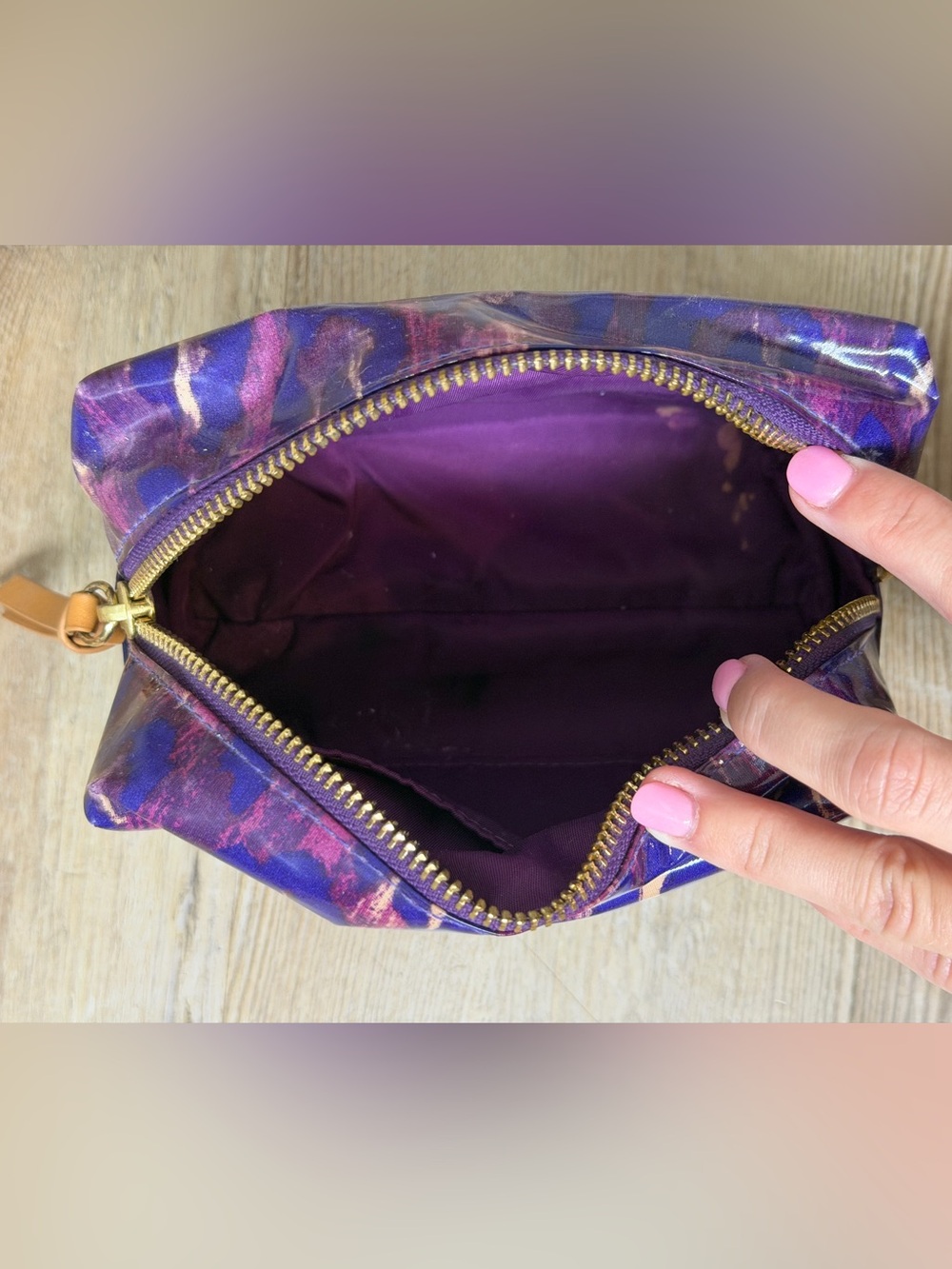 Tory Burch Cosmetic Bag - Picture 5 of 5